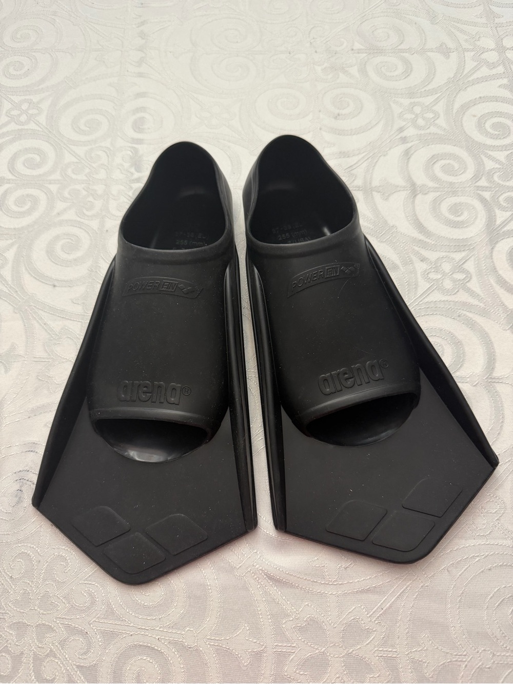 Arena Short Blade Power Fins Competitive Swim Team Training Practice Black 6 7